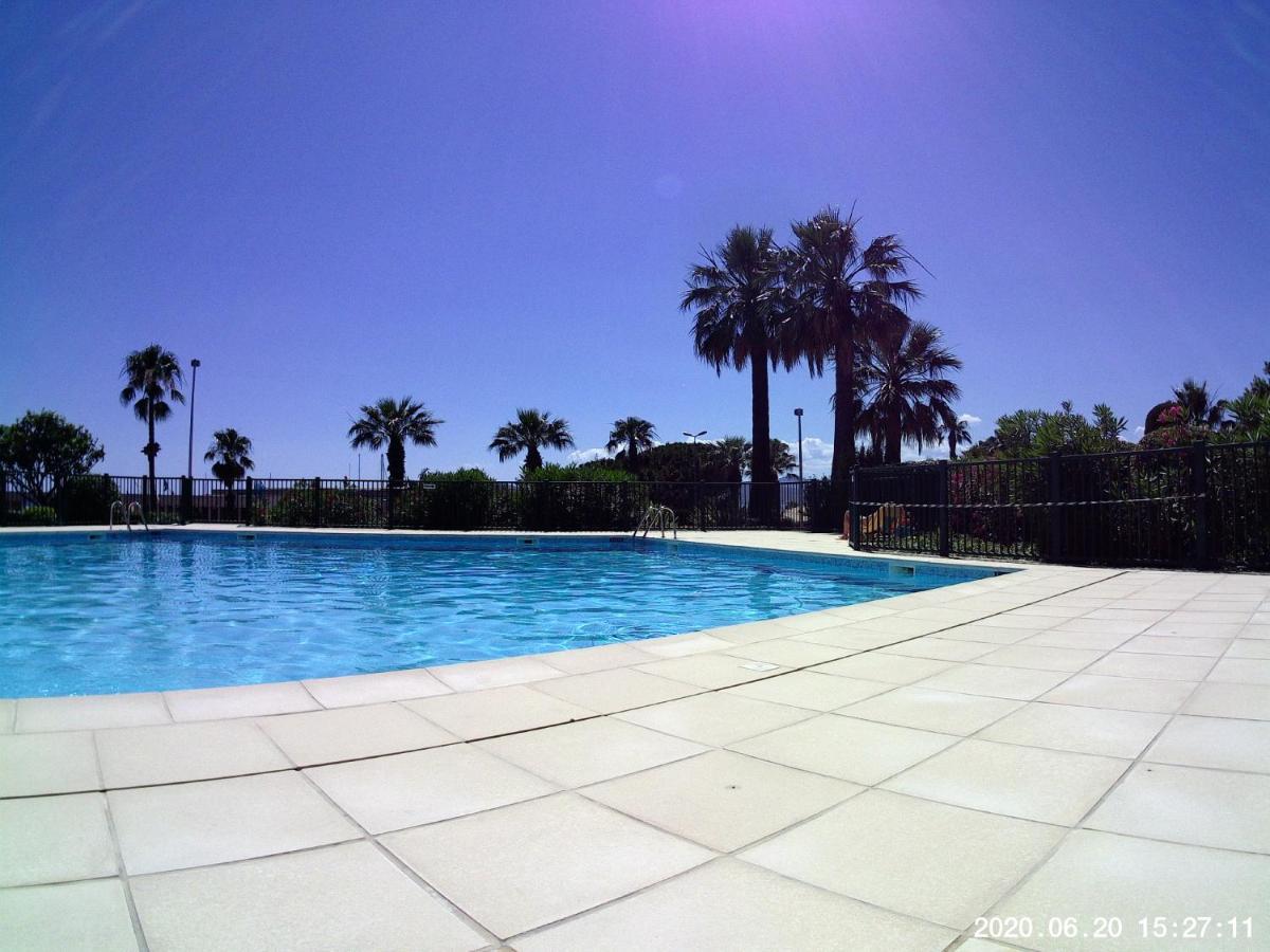 Ferienwohnung Studio 127, Vue Mer Et Piscine, Port Santa Lucia Saint-Raphaël Exterior foto